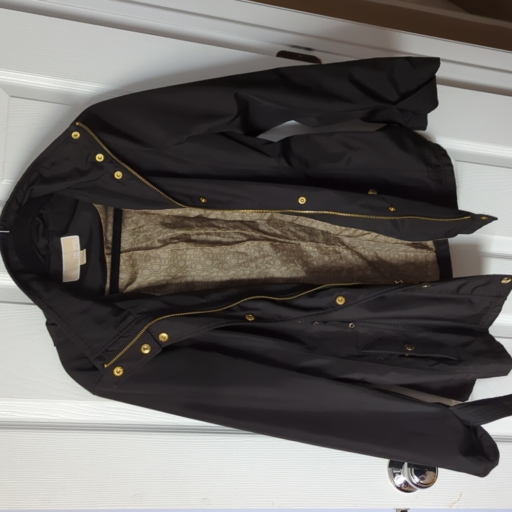 Michael Kors black light hooded jacket